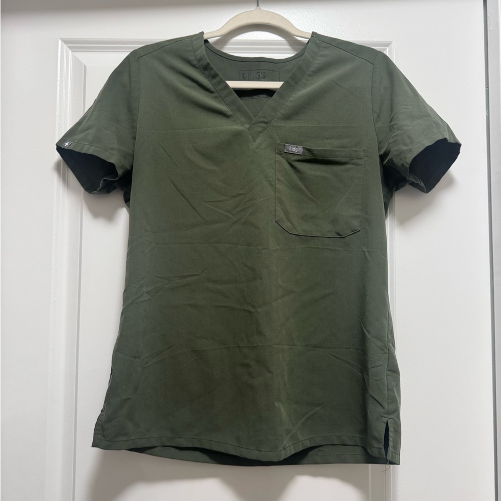 Women’s Figs Catarina Scrub Top Size Small